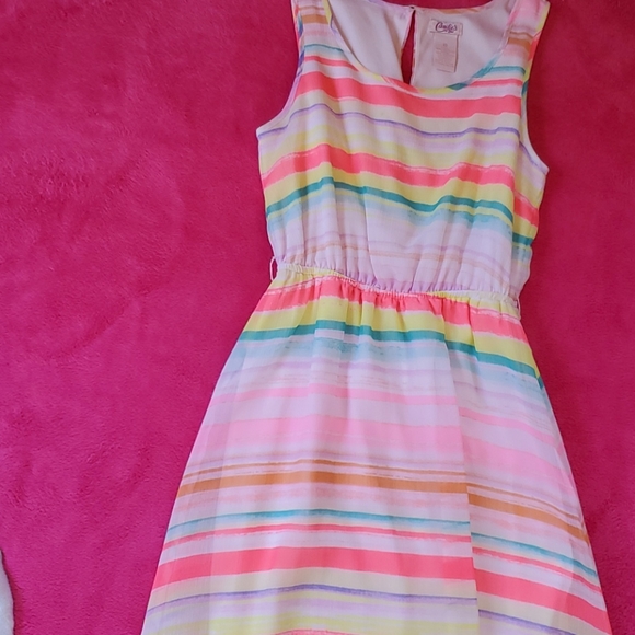 Springtime dress - Picture 2 of 3